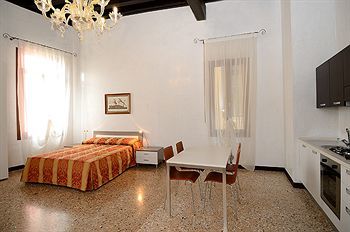 Ca Sant Angelo Apartments