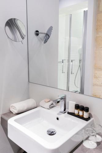 Hotel La Cour Carr�e