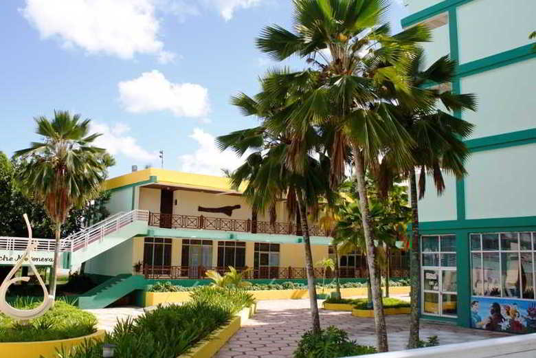 Hotel Moron