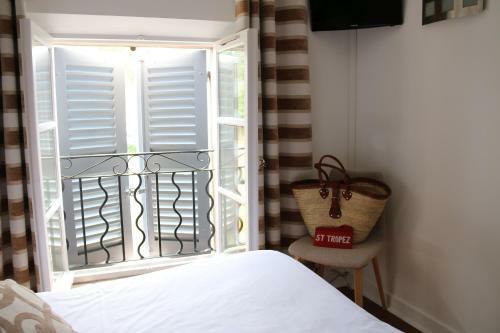 Hotel B Lodge