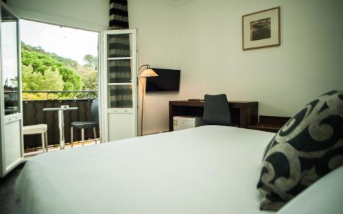 Hotel B Lodge