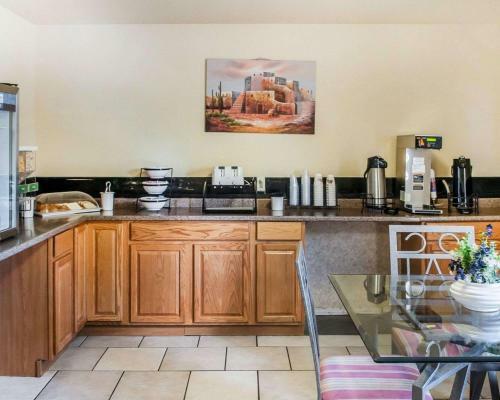 Hotel Rodeway Inn Of Espanola