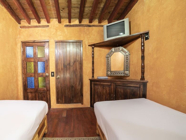 Hostal Hotel El Mineral