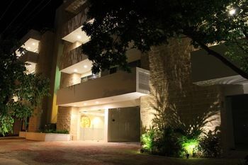 Angelo's Hotel