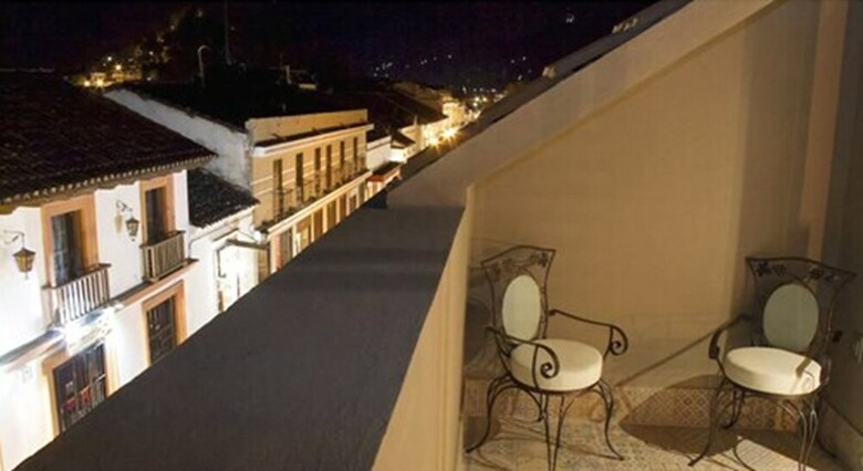 Hotel Helverica