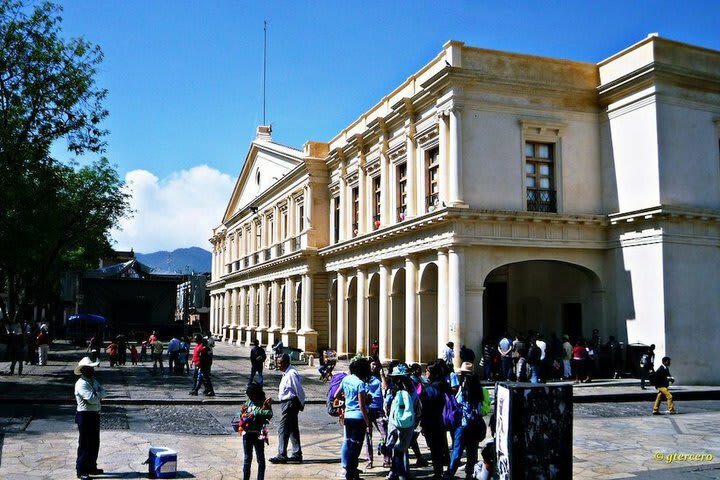 Hotel Helverica