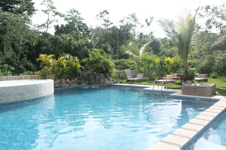 Hotel Axkan Palenque