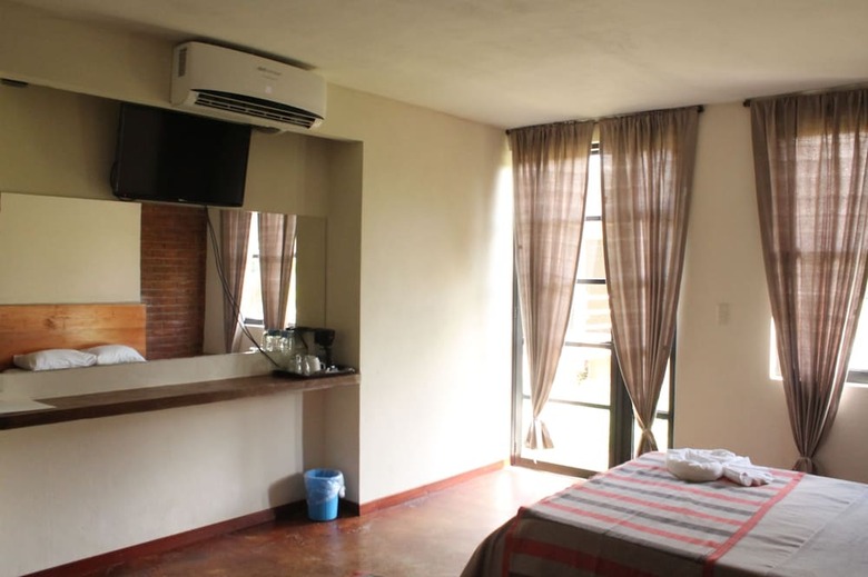 Hotel Axkan Palenque