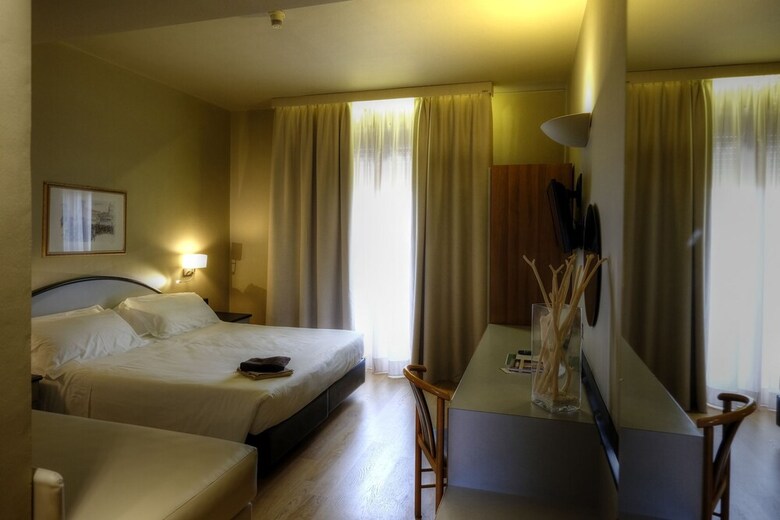Hotel Touring