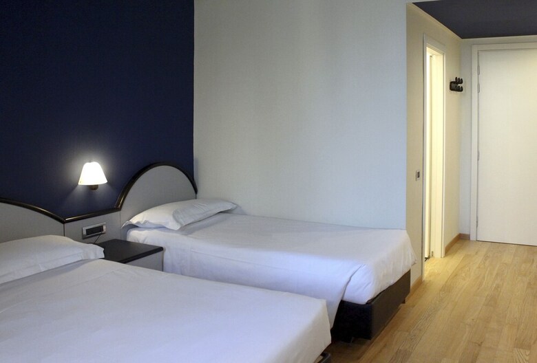 Hotel Touring