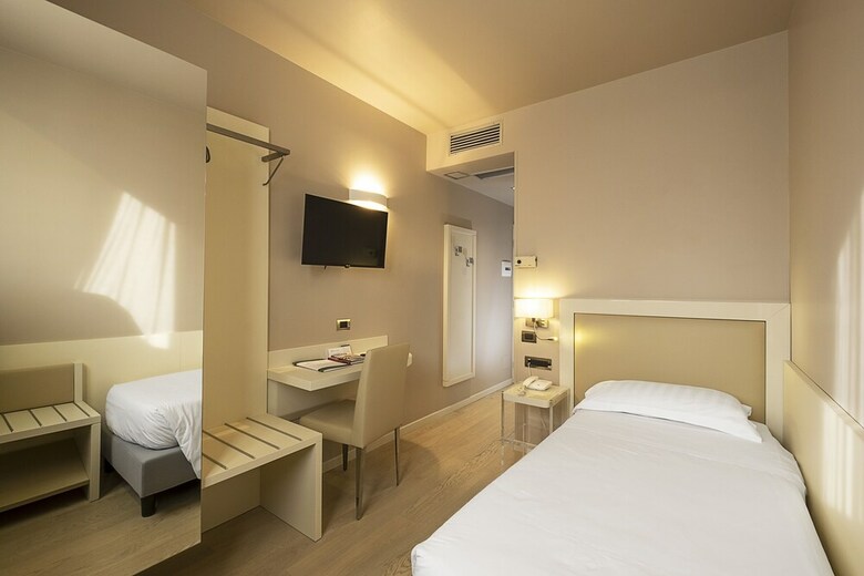 Hotel Touring