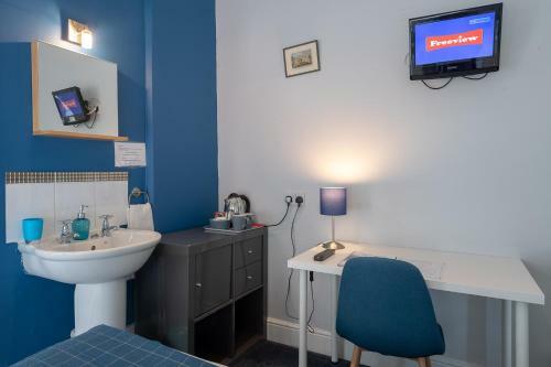 Hostal Edinburgh Caledonian Guesthouse