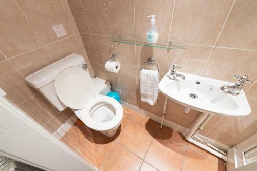 Hostal Edinburgh Caledonian Guesthouse