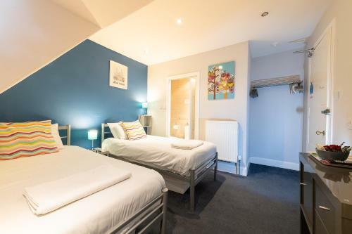 Hostal Edinburgh Caledonian Guesthouse