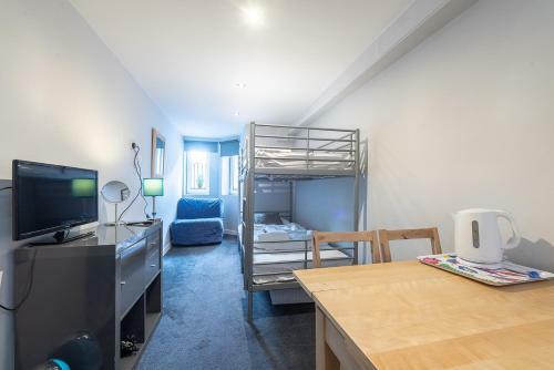 Hostal Edinburgh Caledonian Guesthouse