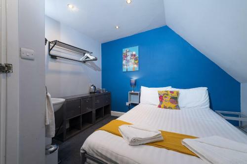 Hostal Edinburgh Caledonian Guesthouse