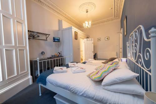 Hostal Edinburgh Caledonian Guesthouse