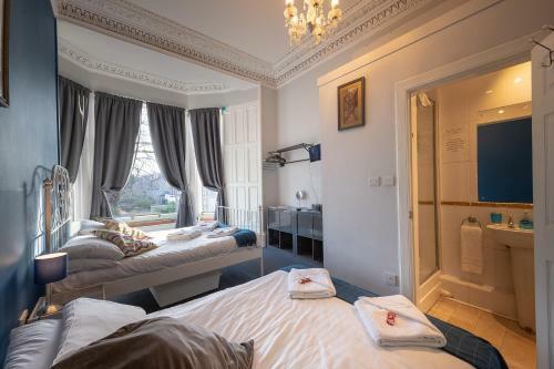 Hostal Edinburgh Caledonian Guesthouse
