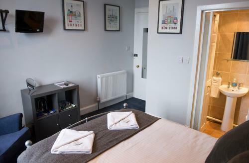 Hostal Edinburgh Caledonian Guesthouse
