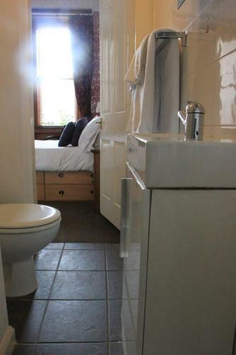 Bed & Breakfast Craigmoss Guest House