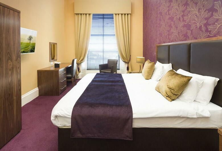 Albany Ballantrae Hotel
