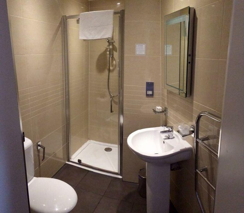 Albany Ballantrae Hotel