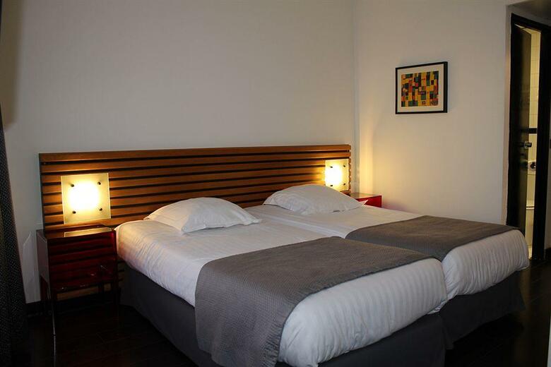 New Hotel Saint Charles