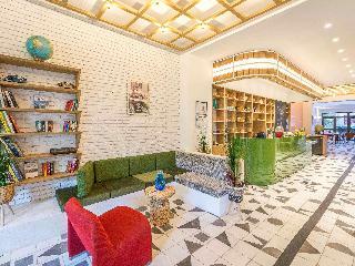 New Hotel Saint Charles