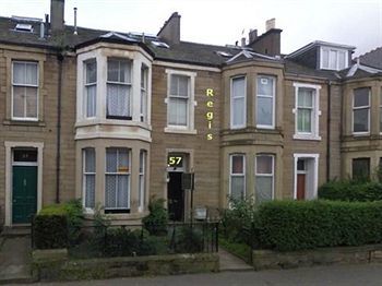 Hostal Regis Guest House