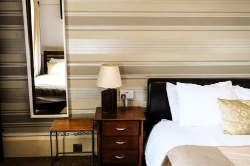 Hostal Balmore Guest House