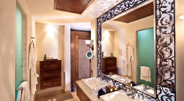 Hotel Almar Resort