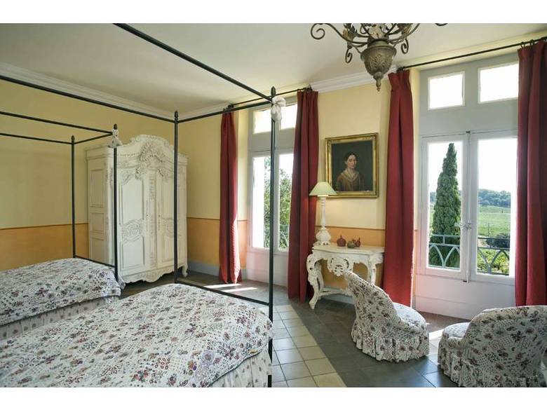 Hotel Hostellerie Du Chateau Des Fines Roches