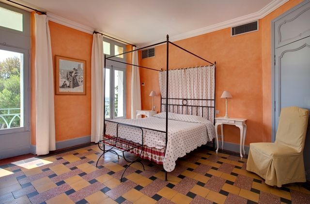 Hotel Hostellerie Du Chateau Des Fines Roches