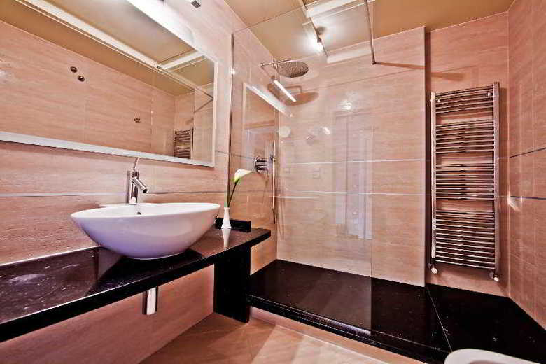 Hotel Kristal Palace