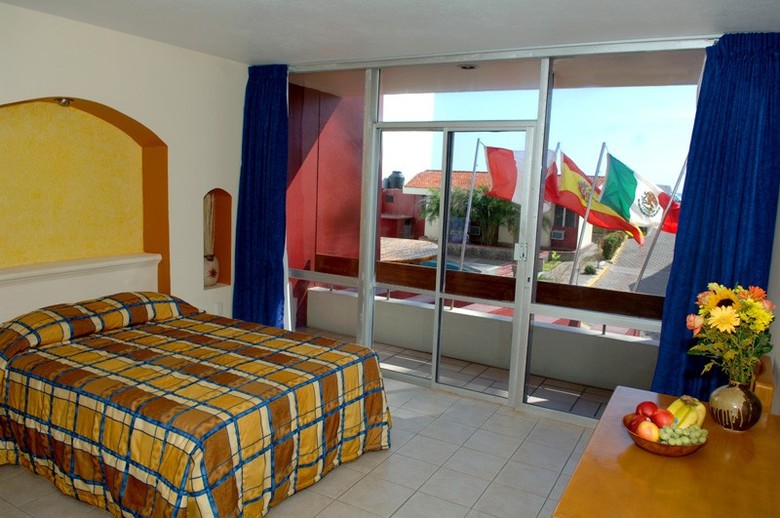 Hotel Suites Del Real