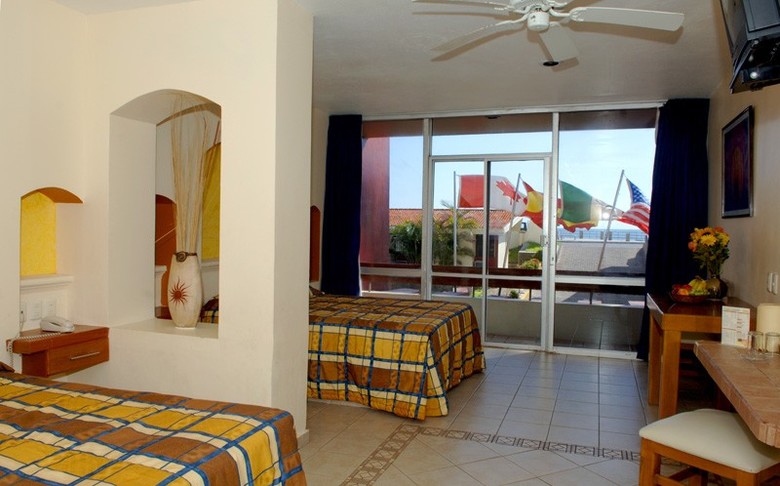 Hotel Suites Del Real