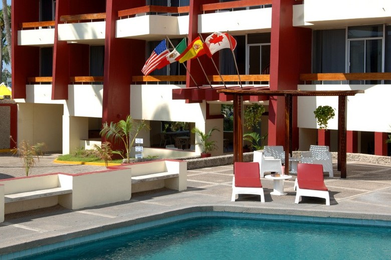 Hotel Suites Del Real