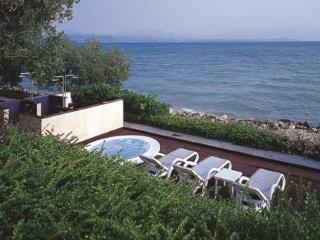 Hotel Acquaviva Del Garda  Resort & Spa