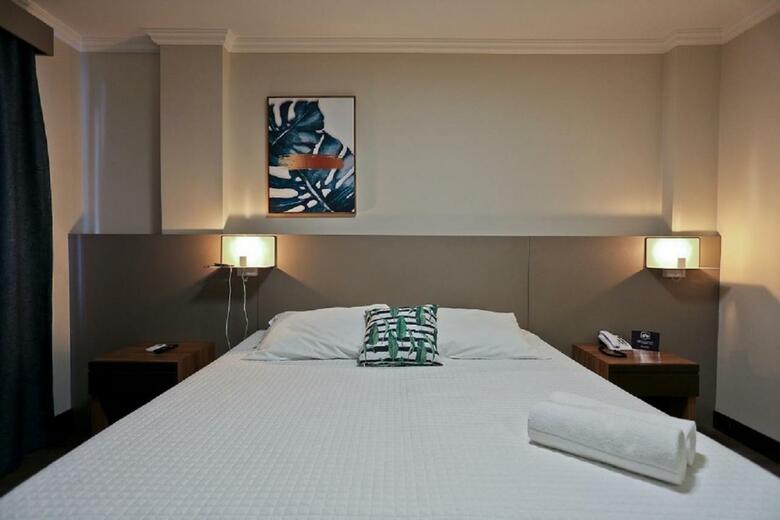 Sandri City Hotel