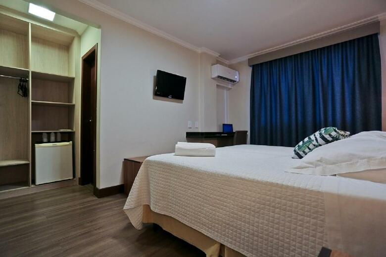 Sandri City Hotel