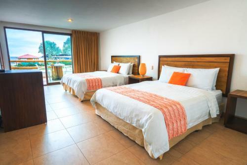 Hotel Baja Monta�ita