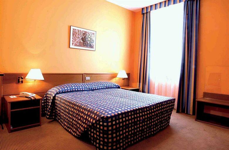 Hotel Columbus Sea
