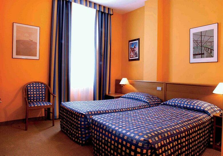 Hotel Columbus Sea