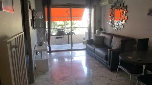 Apartamento Rue Lacour One Bedroom 239