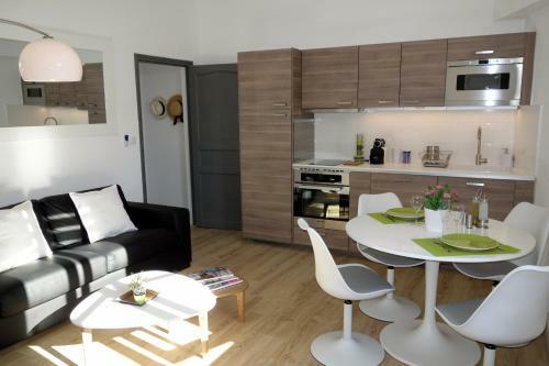 Apartamentos Arles Hideaway - Le Duplex Des Ar�nes