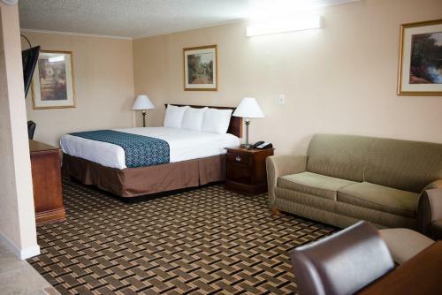 Motel Grand View Plaza Inn & Suites