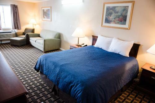 Motel Grand View Plaza Inn & Suites