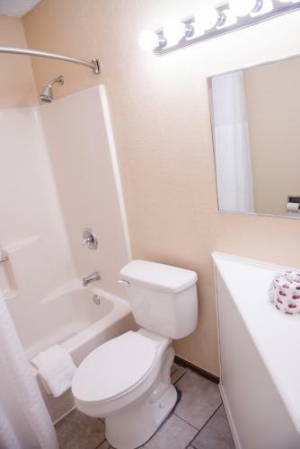 Motel Grand View Plaza Inn & Suites