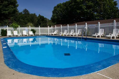 Fran Cove Motel