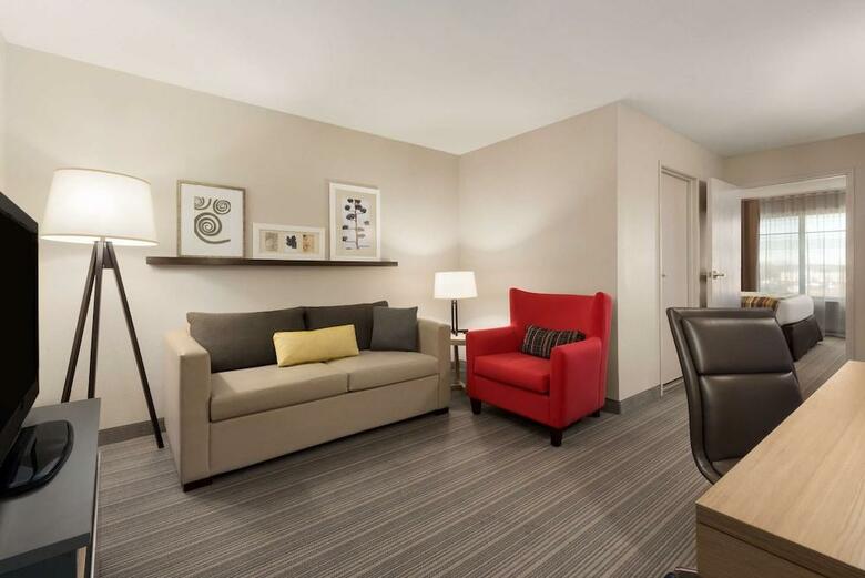 Hotel Country Inn And Suites Madison West